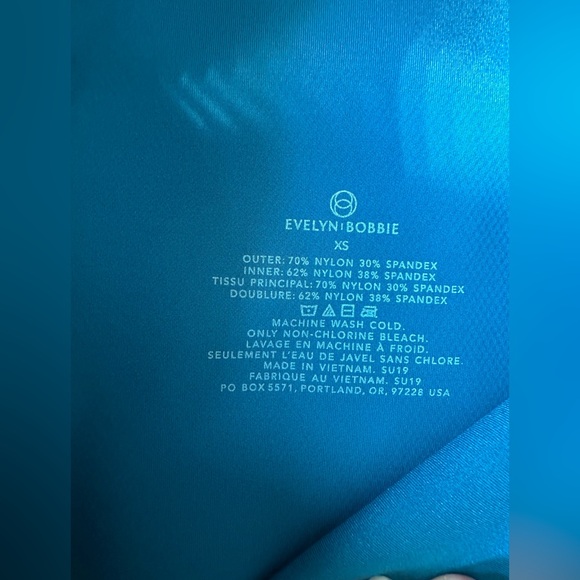 XS Evelyn & Bobbie Defy Bra Tank in Lagoon (Blue) - Picture 3 of 10